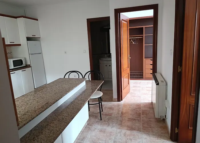 Atico Cerca De Plaza De Espana Mascotas Permitidas Appartement